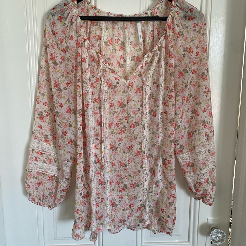 Lauren Conrad Floral Flowy Blouse